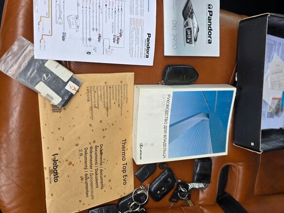 2012 Lexus LX 570 III Рестайлинг, чёрный, 4300000 рублей - вид 23