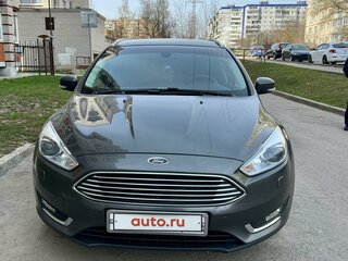 2018 Ford Focus III Рестайлинг, серый, 1200000 рублей, вид 2
