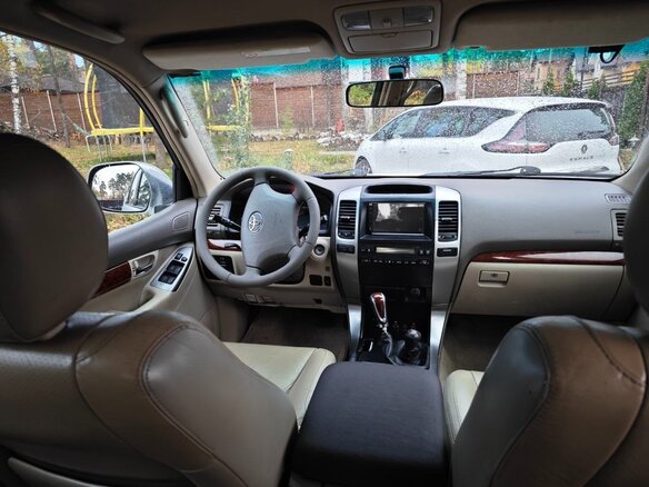 2004 Toyota Land Cruiser Prado 5-speed 120 Series, белый, 1650000 рублей - вид 7