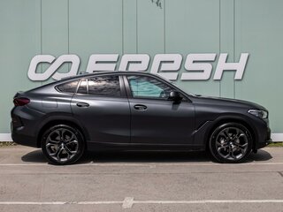 2020 BMW X6 40i III (G06), серый, 5990000 рублей, вид 5