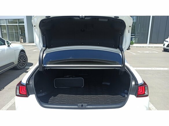 2021 Lexus ES 250 VII, белый - вид 11