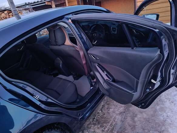 2018 Mazda Axela III Рестайлинг, синий, 1450000 рублей - вид 19