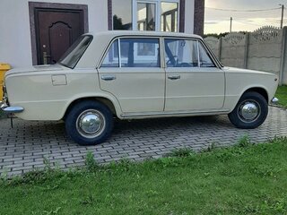 1978 Lada (ВАЗ) 2101, бежевый, 185743 рублей, вид 4