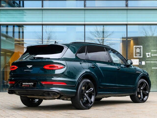 2026 Bentley Bentayga I Рестайлинг, зелёный, 26990000 рублей, вид 4