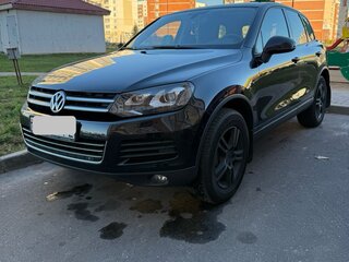 2012 Volkswagen Touareg II, чёрный, 2050000 рублей, вид 1