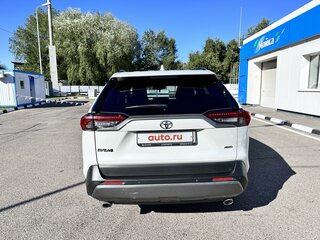 2020 Toyota RAV4 V (XA50), белый, 2950000 рублей, вид 3