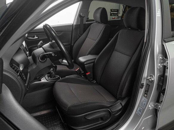2019 Kia Rio X-Line IV, серебристый - вид 9