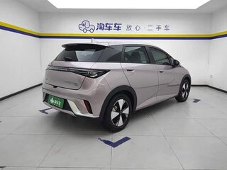 2024 BYD Dolphin 30.7 kWh I, серебристый, 1267009 рублей, вид 3