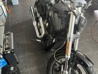 2011 Harley-Davidson V-Rod Muscle, чёрный, 1500000 рублей, вид 2