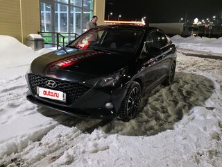 2020 Hyundai Solaris II Рестайлинг, чёрный, 1500000 рублей, вид 2