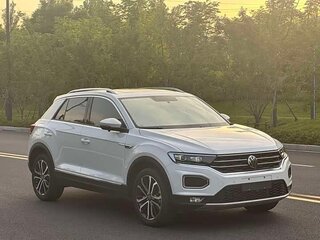 2022 Volkswagen T-Roc I (China Market), белый, 1380000 рублей, вид 3