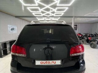 2006 Volkswagen Touareg I, чёрный, 800000 рублей, вид 5
