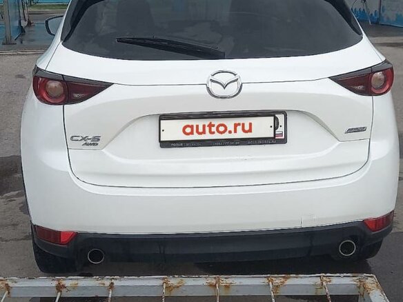 2018 Mazda CX-5 II, белый, 3000000 рублей - вид 4