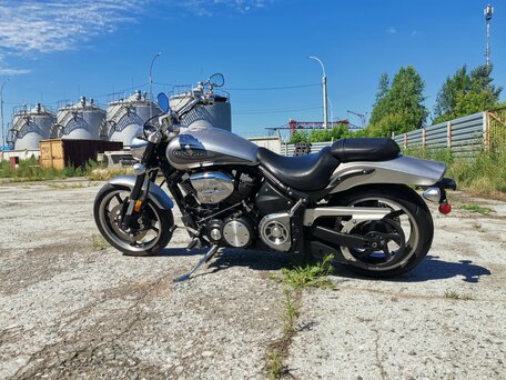 2009 Yamaha XV 1700 Warrior, серебристый, 890000 рублей, вид 3