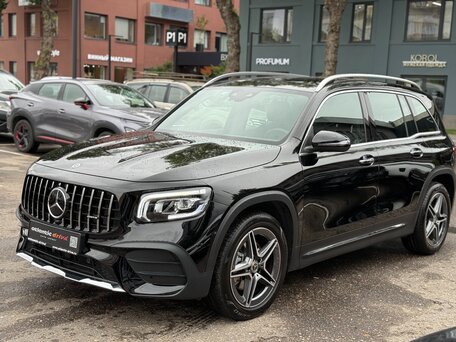2022 Mercedes-Benz GLB 250 I (X247), чёрный, 4290000 рублей, вид 1