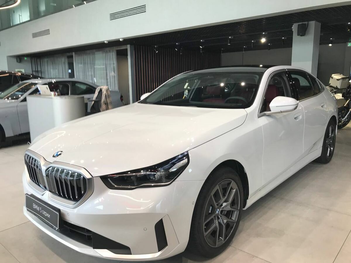 Открыть фотографии: BMW 5 серии VIII (G60/G61/G68)