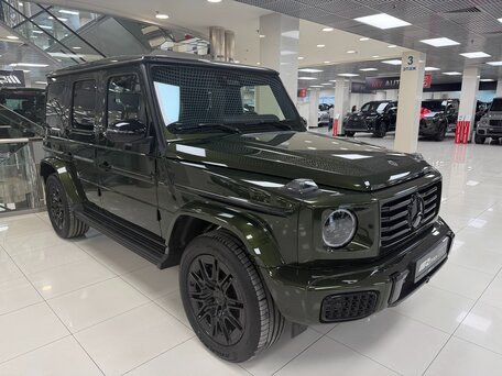 2026 Mercedes-Benz G-Класс 450 d III (W465) Рестайлинг, зелёный, 26499000 рублей, вид 3