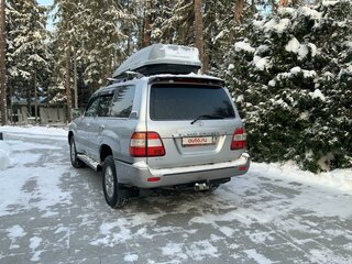 2007 Toyota Land Cruiser 100 Series Рестайлинг 2, серебристый, 3700000 рублей, вид 3