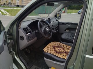 2004 Volkswagen Caravelle T5, зелёный, 1400000 рублей, вид 5