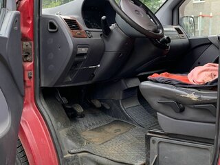 2003 Mercedes-Benz Vito 112 CDI I (W638), красный, 650000 рублей, вид 5