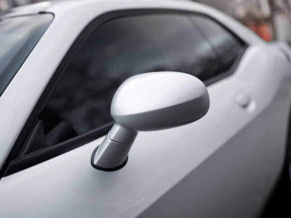 2019 Dodge Challenger III Рестайлинг 2, серебристый - вид 12