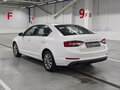 2022 Skoda Octavia III (A7) Рестайлинг, белый, 1770000 рублей - вид 6