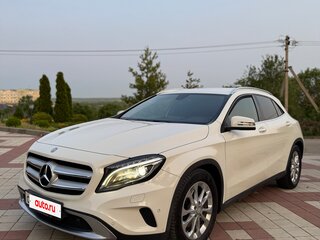 2014 Mercedes-Benz GLA 250 I (X156), белый, 1850000 рублей, вид 3