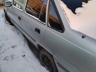 2005 Daewoo Nexia I, серебристый, 130000 рублей, вид 4