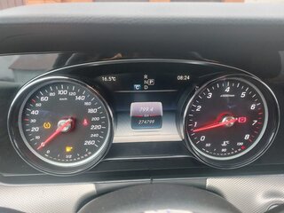2017 Mercedes-Benz E-Класс 200 V (W213, S213, C238), чёрный, 2150000 рублей, вид 5
