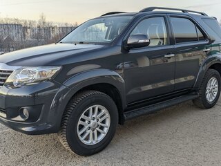 2014 Toyota Fortuner I, серый, 3000000 рублей, вид 1