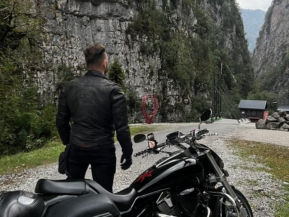 2006 Suzuki Boulevard M109R, чёрный, 799000 рублей - вид 2
