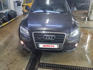 2010 Audi Q5 8tiptronic I (8R), чёрный, 1500000 рублей, вид 2