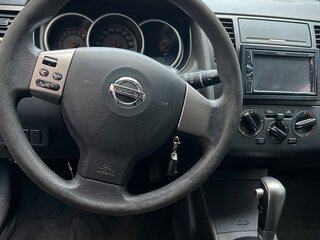 2008 Nissan Tiida I, чёрный, 600000 рублей, вид 4