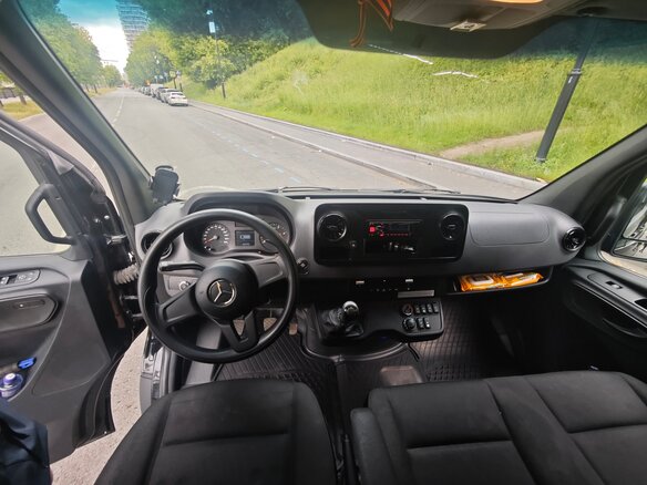 2021 Mercedes-Benz Sprinter, чёрный, 6250000 рублей - вид 6