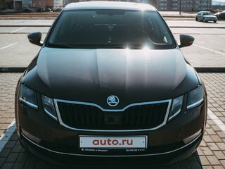 2017 Skoda Octavia III (A7) Рестайлинг, коричневый, 2100000 рублей, вид 3