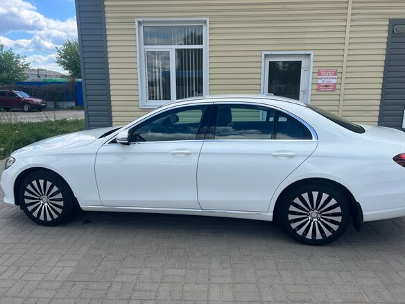 2016 Mercedes-Benz E-Класс 200 V (W213, S213, C238), белый, 2850000 рублей - вид 6