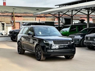 2022 Land Rover Range Rover D350 MHEV V, белый, 13300000 рублей, вид 3