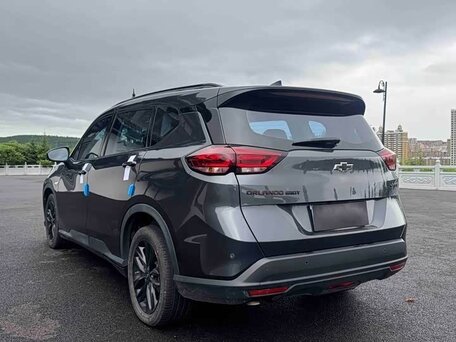 2023 Chevrolet Orlando II, серый, 1570000 рублей, вид 4