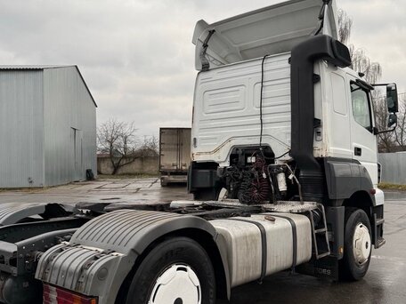2011 Mercedes-Benz Axor, белый, 1250000 рублей, вид 4