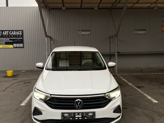2021 Volkswagen Polo VI, белый, 1400000 рублей, вид 1