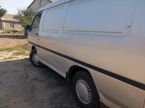1998 Hyundai H100, серебристый, 230000 рублей - вид 5