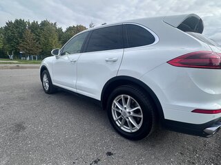 2015 Porsche Cayenne II Рестайлинг (958), белый, 3200000 рублей, вид 5
