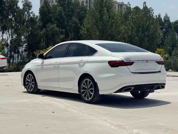 2021 Geely Binrui I Рестайлинг, белый, 900000 рублей - вид 2