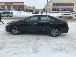 2016 Toyota Camry VII (XV50) Рестайлинг, чёрный, 1800000 рублей, вид 4