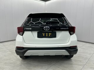 2022 Toyota Yaris Cross I, белый, 1490000 рублей, вид 5