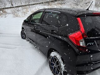 2019 Honda Fit III Рестайлинг, чёрный, 1500000 рублей, вид 4
