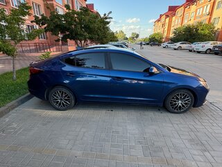 2018 Hyundai Elantra VI (AD) Рестайлинг, синий, 1700000 рублей, вид 3