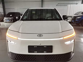 2026 Toyota bZ3X 58.3 kWh, белый, 2650000 рублей, вид 2