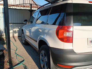 2011 Skoda Yeti I, белый, 820000 рублей, вид 3