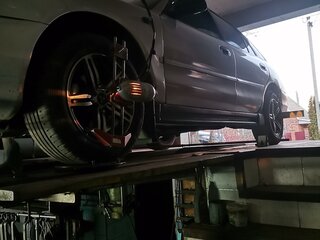1993 Mitsubishi Galant VII, серебристый, 270000 рублей, вид 4